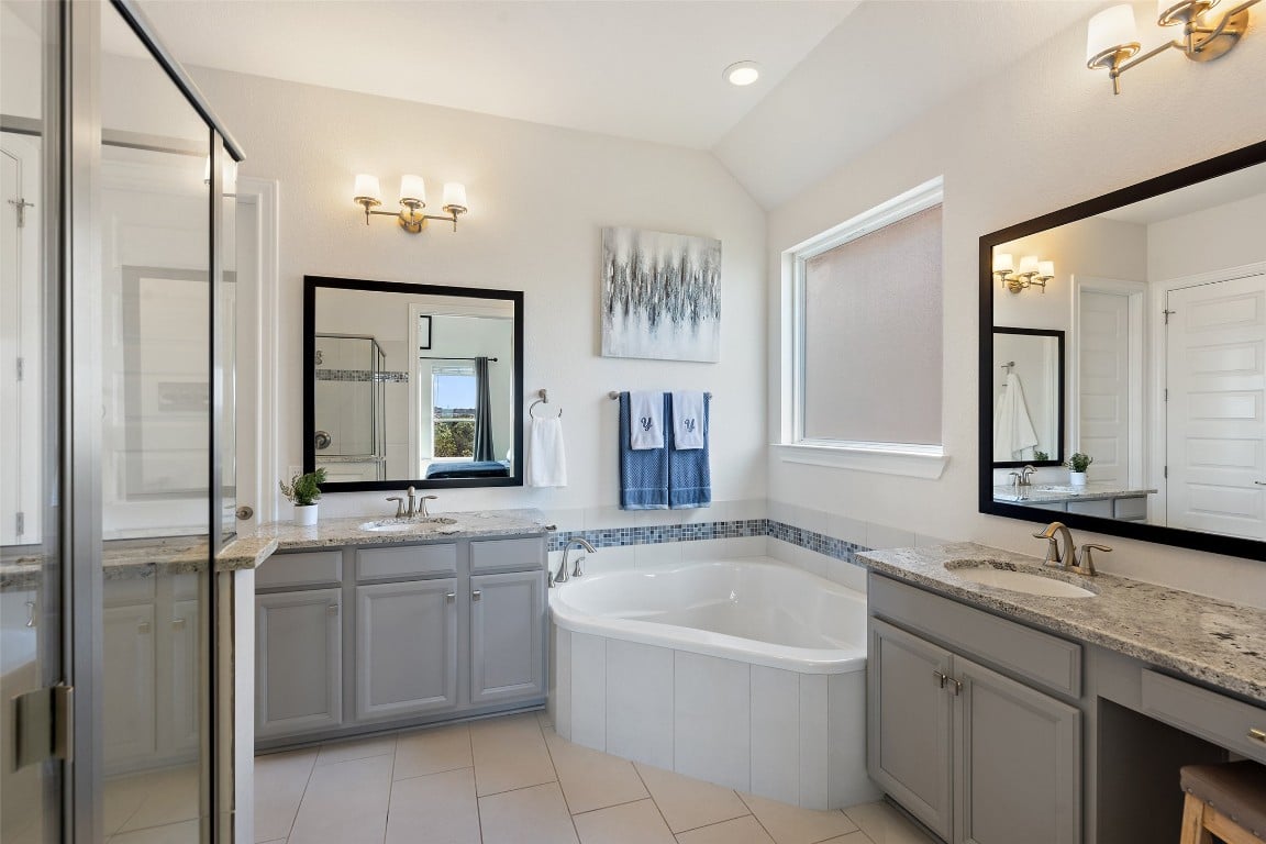 19521 Summit Glory Trl, #102