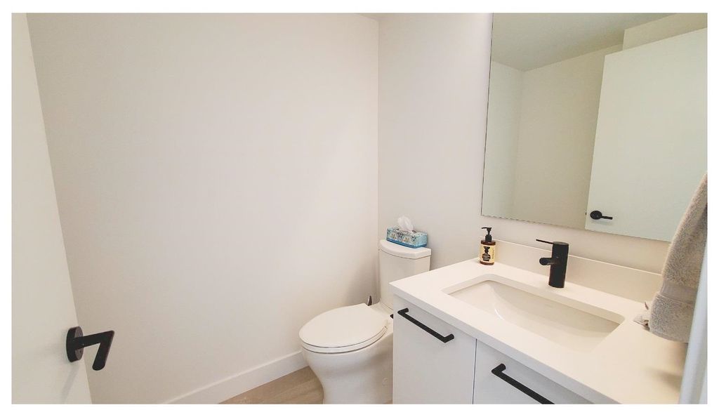1324 Halyard Pl