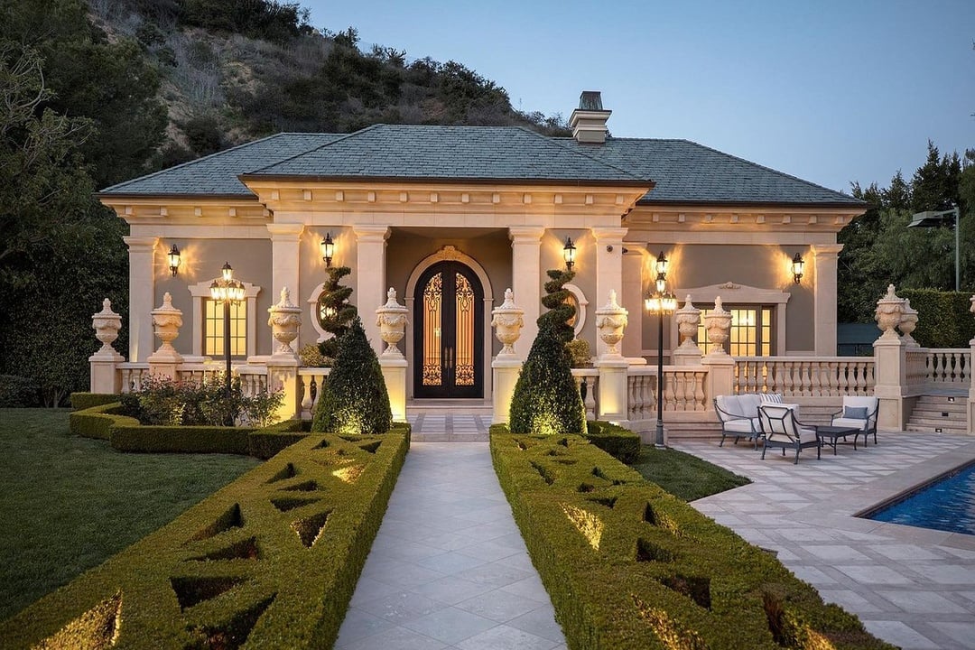 Estate Crystal