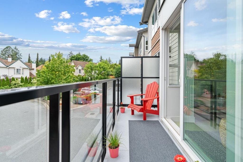 909 Clarke Rd, #13