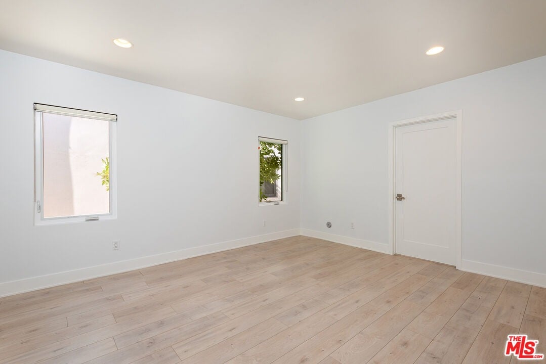 455 N La Jolla Ave