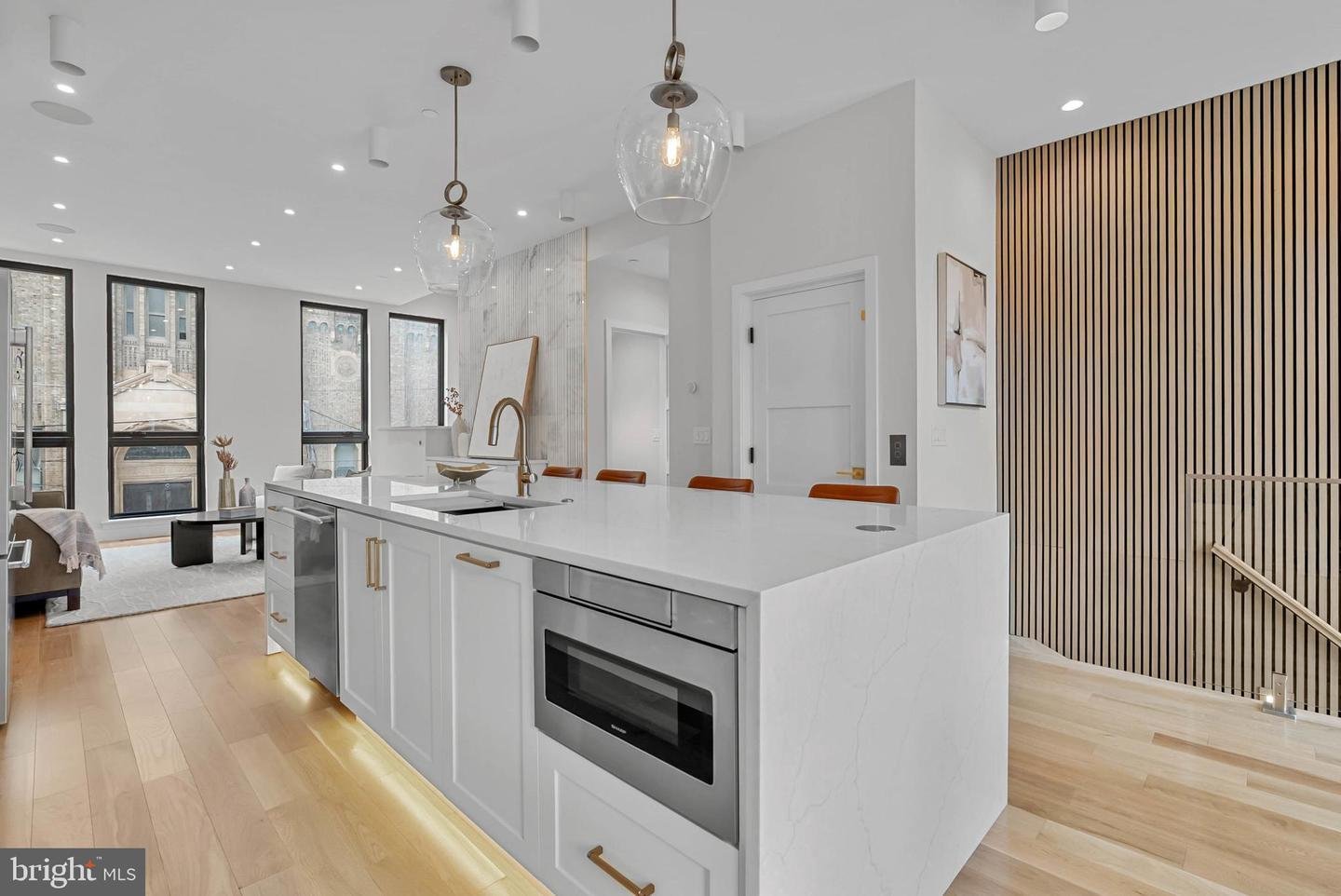 1101 Christian St #5, Philadelphia, PA 19147