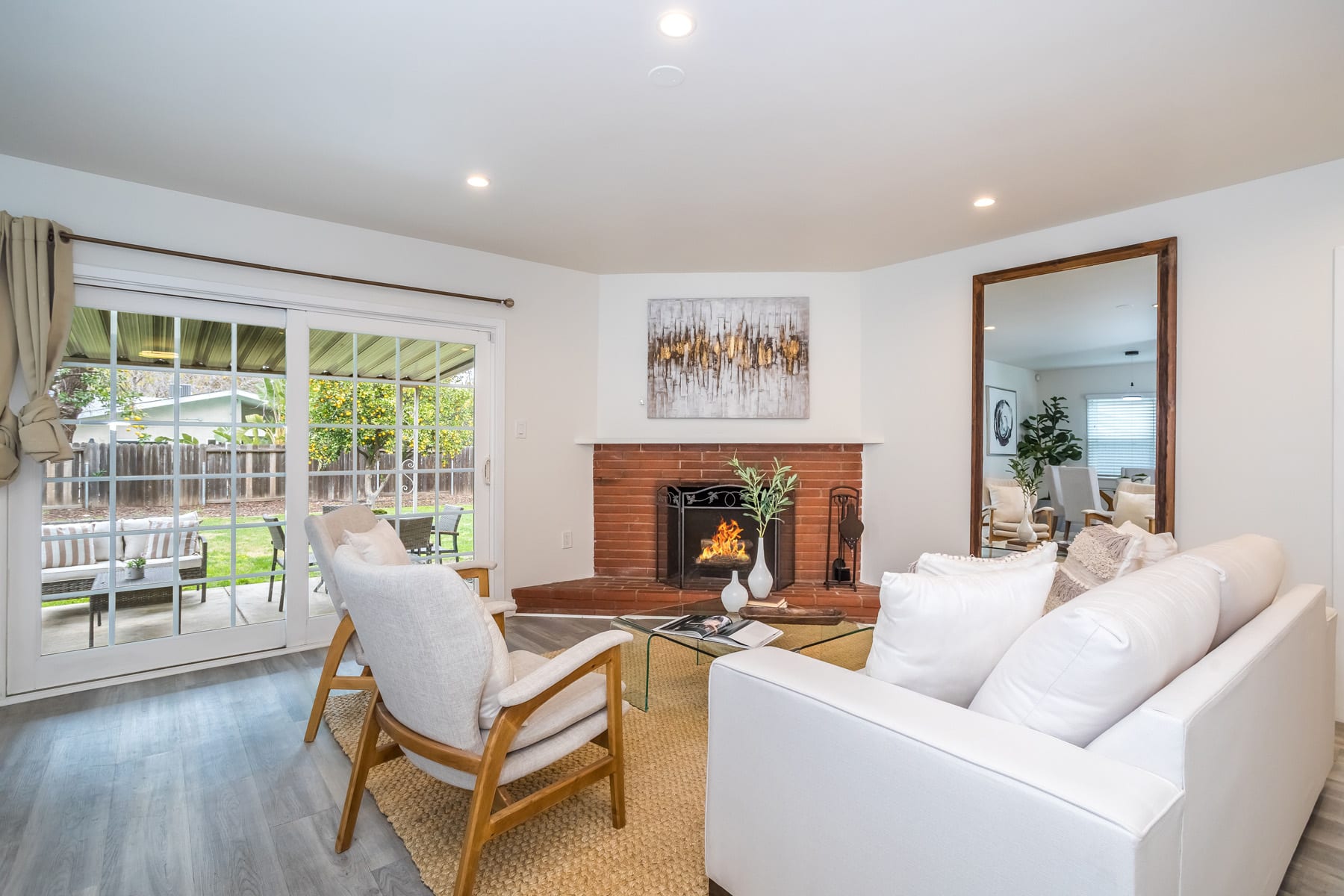 22615 Mariano St, Woodland Hills