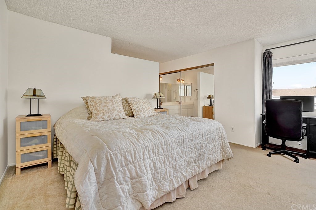 939 W 19th St, Unit C7