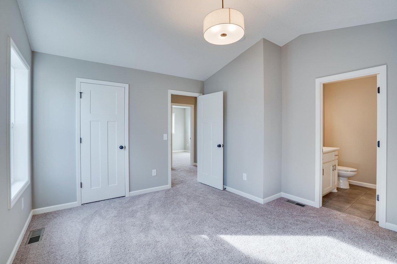 14461 Snowy Owl St NW