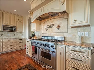 18616 Quail Dr