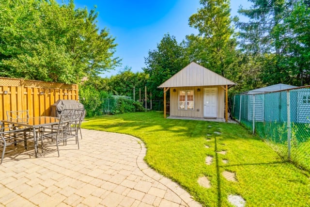 3623 Holden Cres