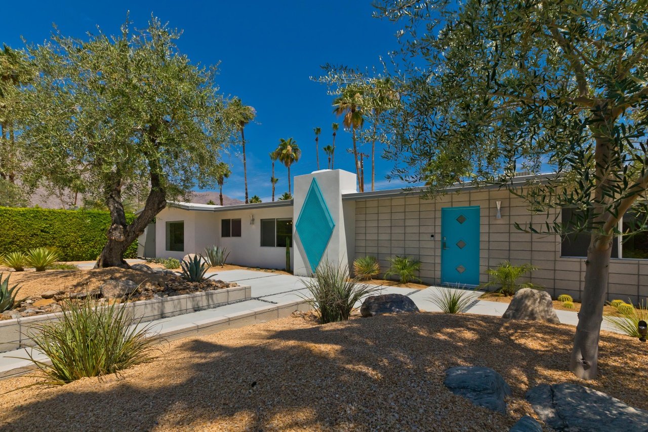 1454 E San Lucas Rd
