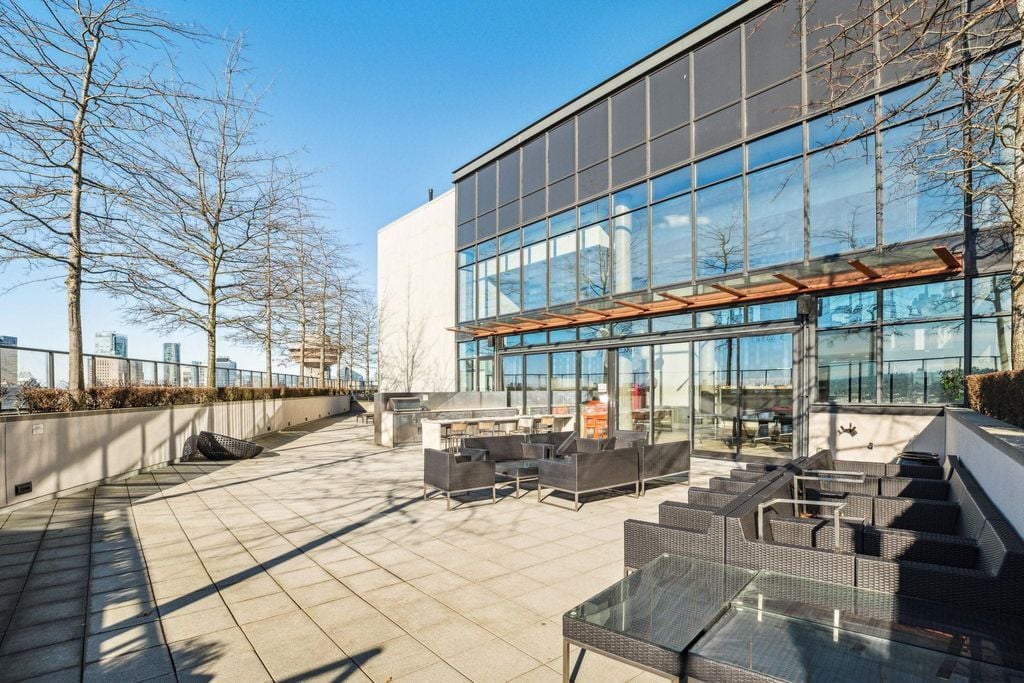 128 W Cordova St, #3506