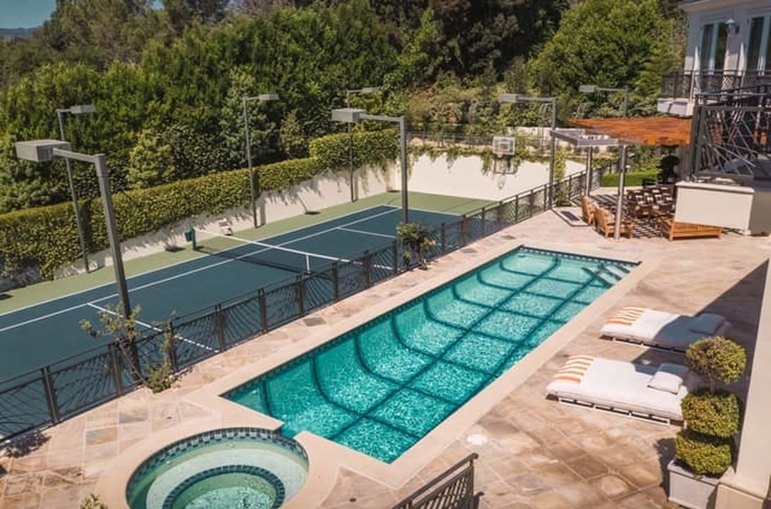 Summit Estate