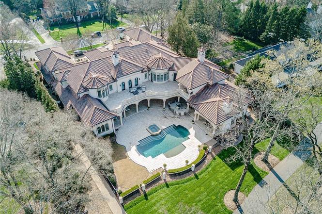 7512 Baltusrol Ln