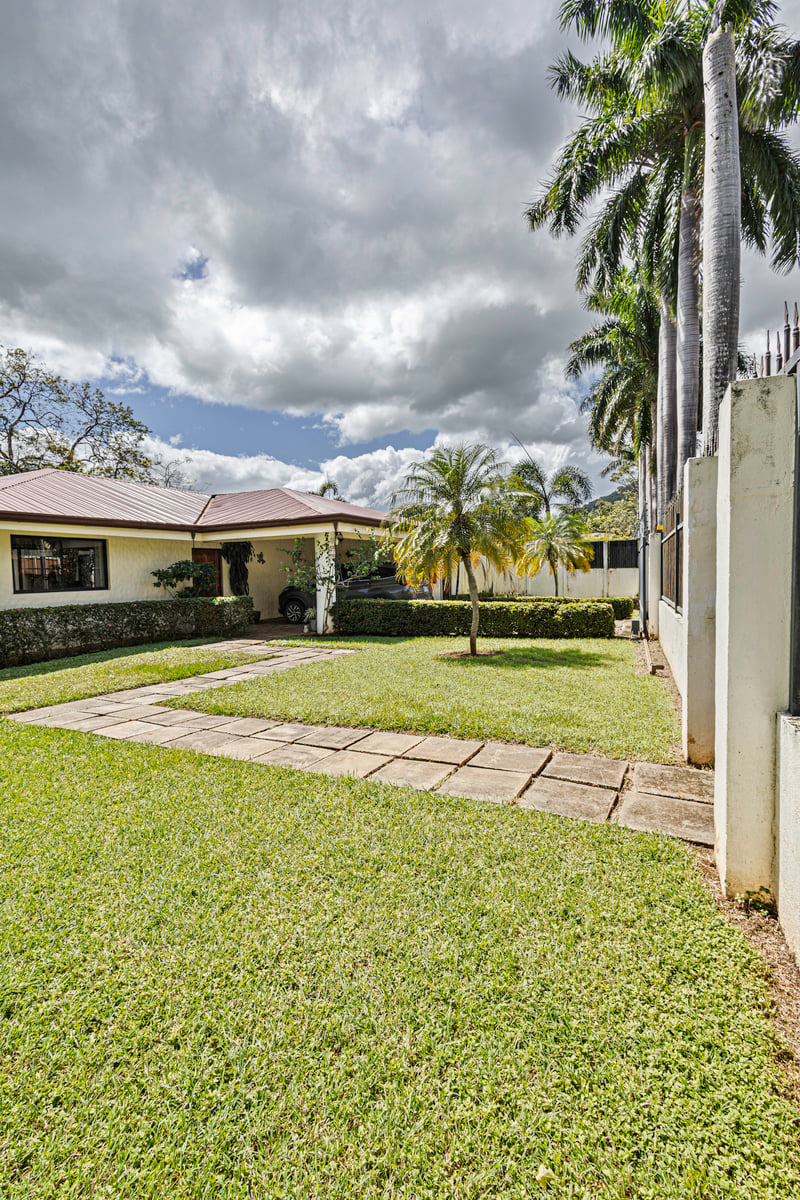 Single Story Family Home, Papagayo, Guanacaste