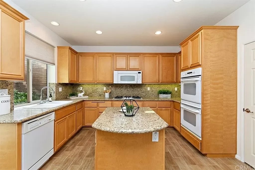 414 Collard Wy