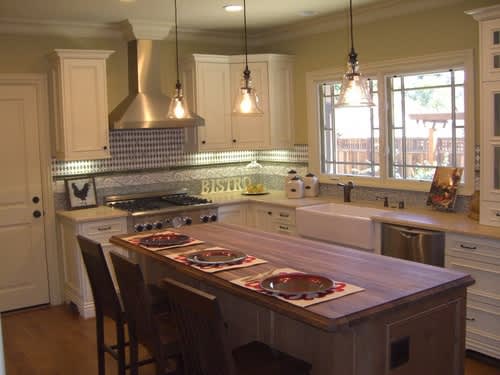 1012 Georgia Kate Pl