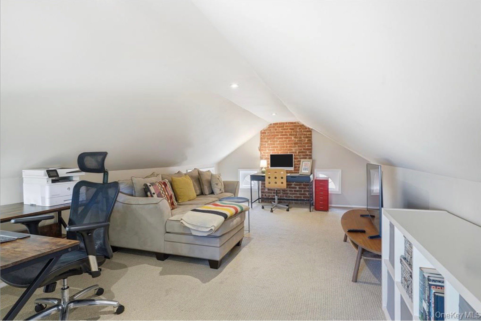 76 Yale Rd, Hartsdale, NY 10530