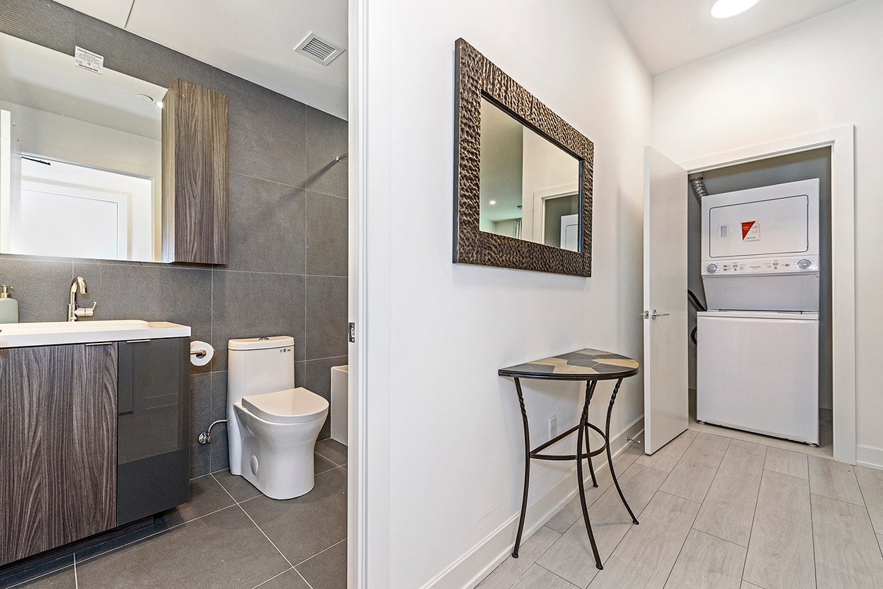 #1003 - 15 Mercer Street, Toronto Unit: 1003