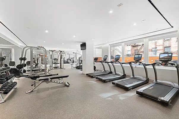 150 East 23rd Street #12A