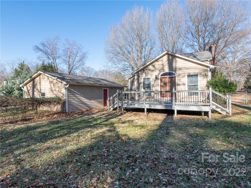 5400 Country Woods Dr