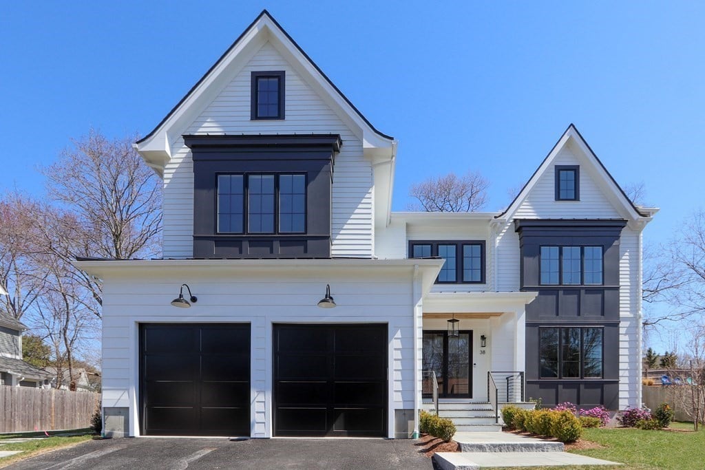 38 Jarvis Cir