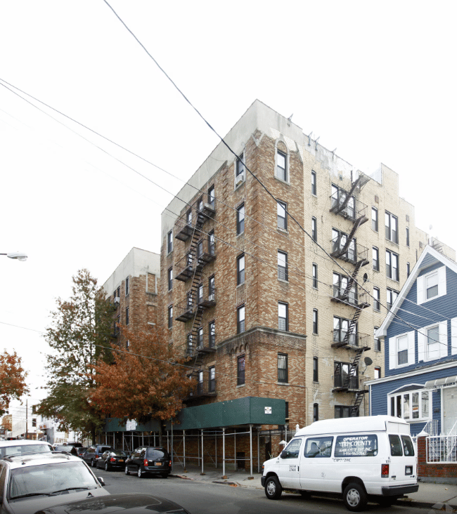 660 E 242nd Street (Bronx)