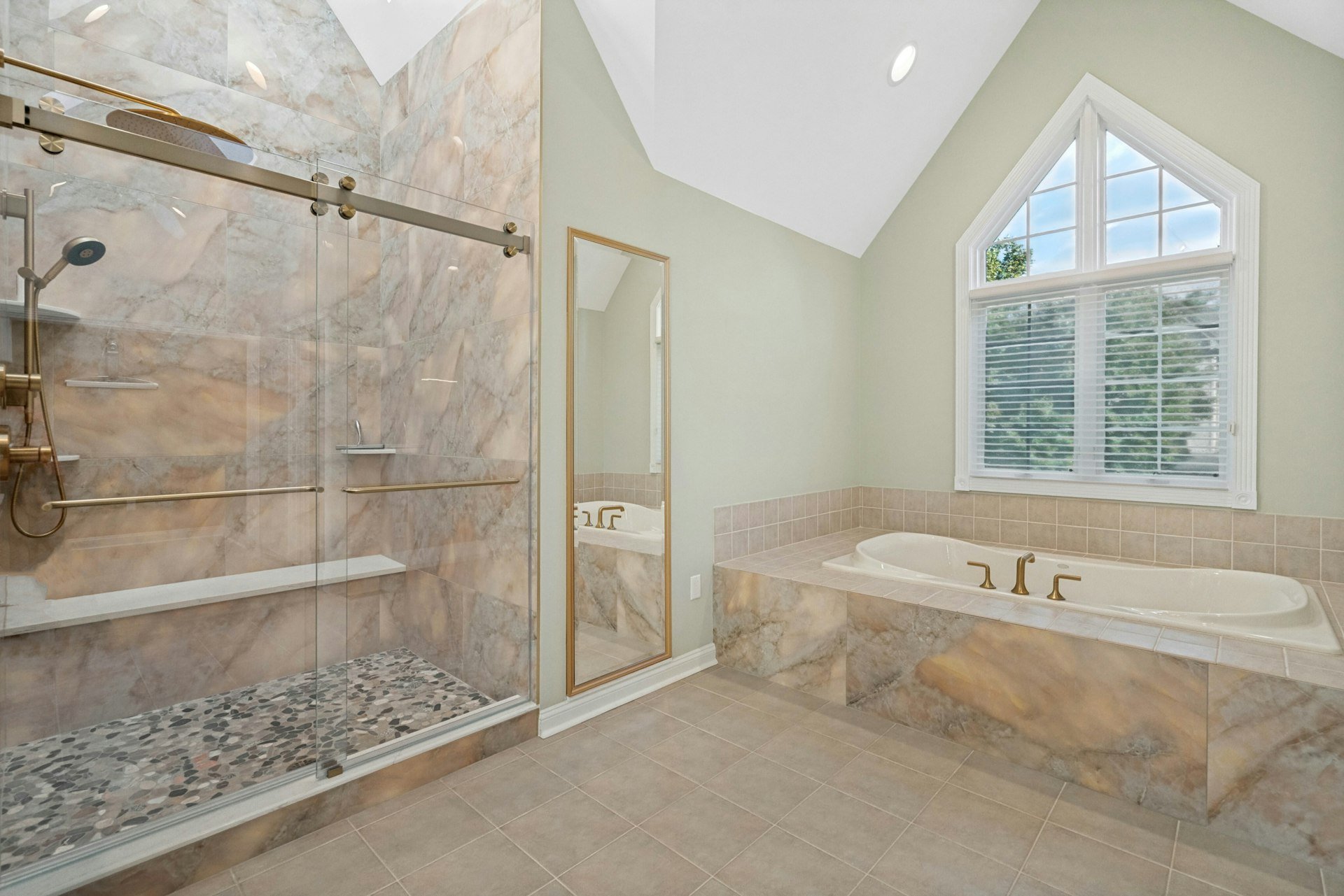 205 Bearwoods Road