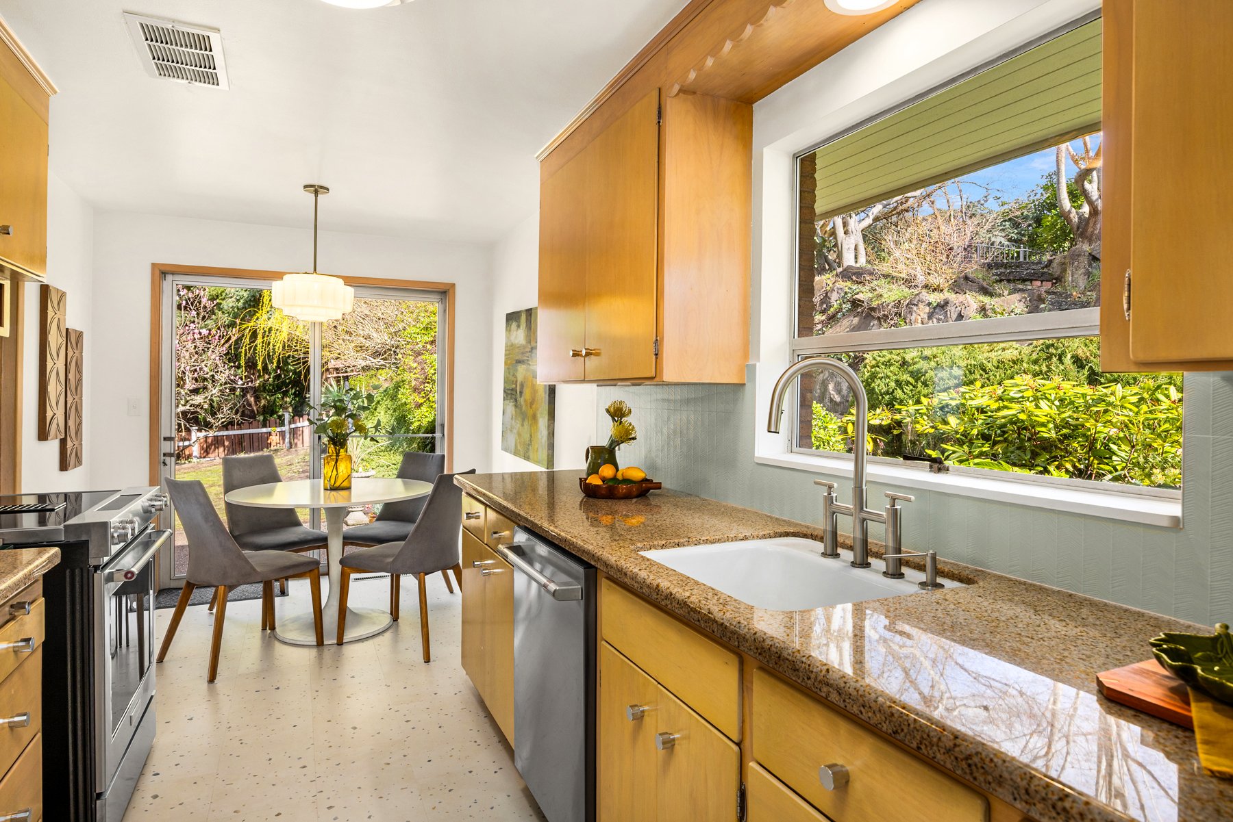 West Seattle Mid-Century Gem