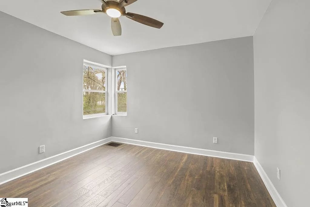 203 Rogers Ave