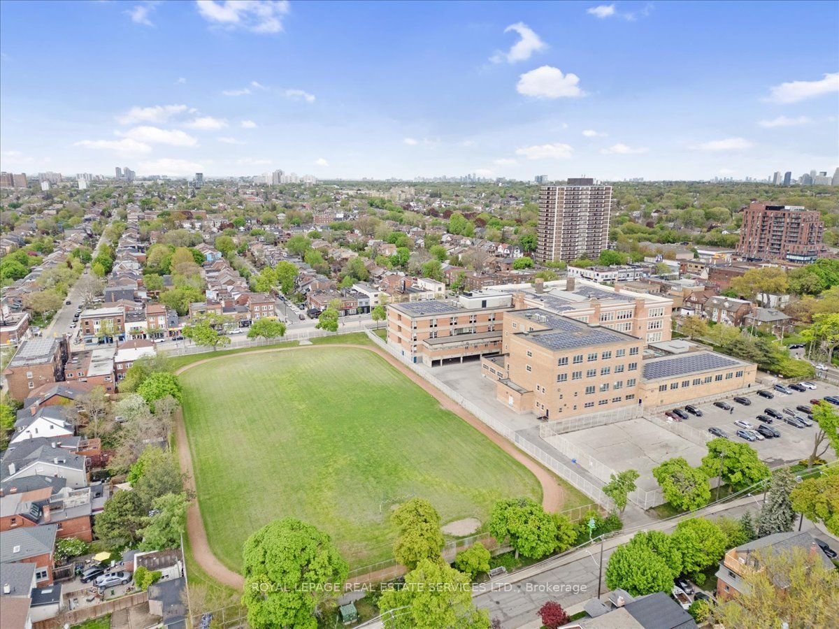 36 Appleton Ave, Toronto