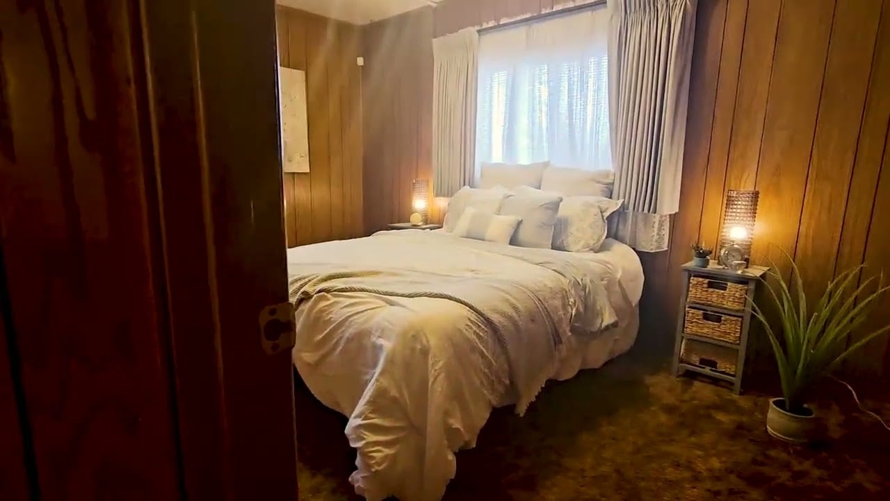 TOUR! 10111 Yew Ln SW, Lakewood, WA 98499