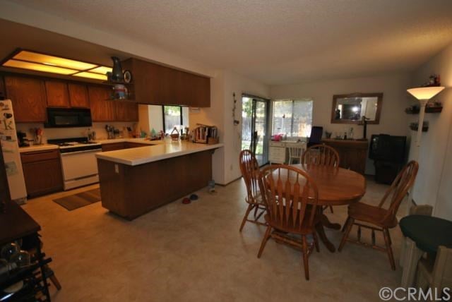 1524 Katella Way