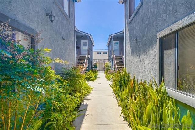 4444 Cherokee Ave, #2