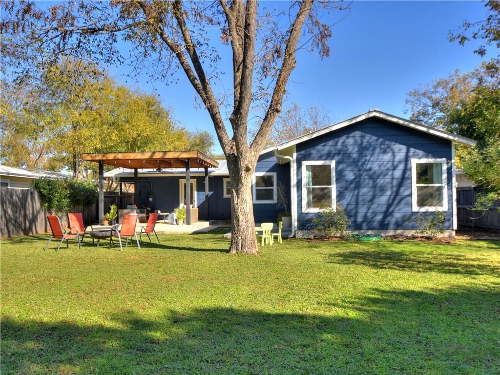 Remodeled Crestview Bungalow on .28Acre Lot
