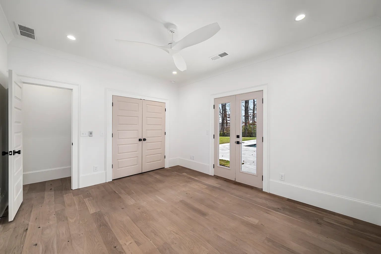 15445 Thorntree Run