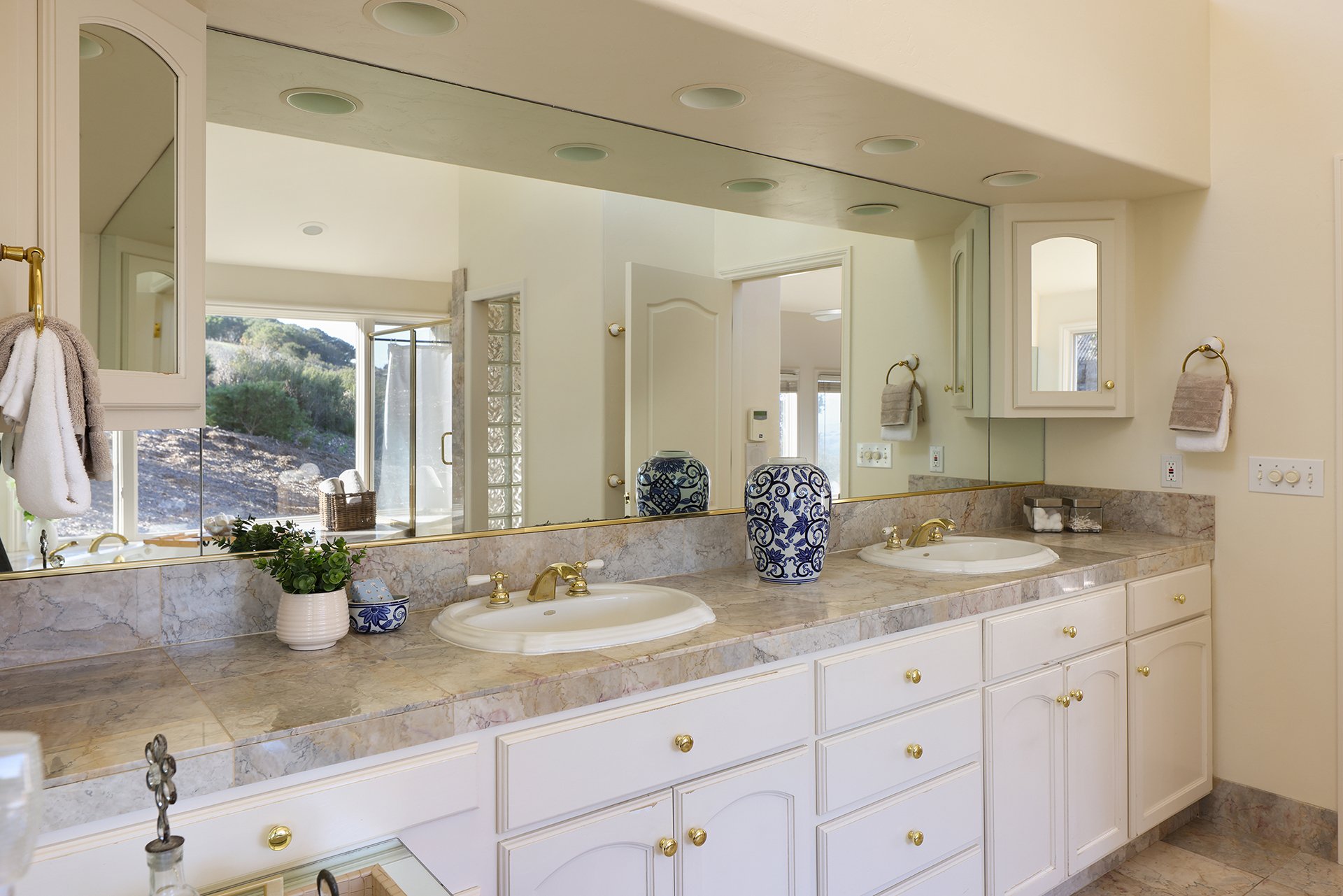 Monterey Paradise - 25691 Whip Road