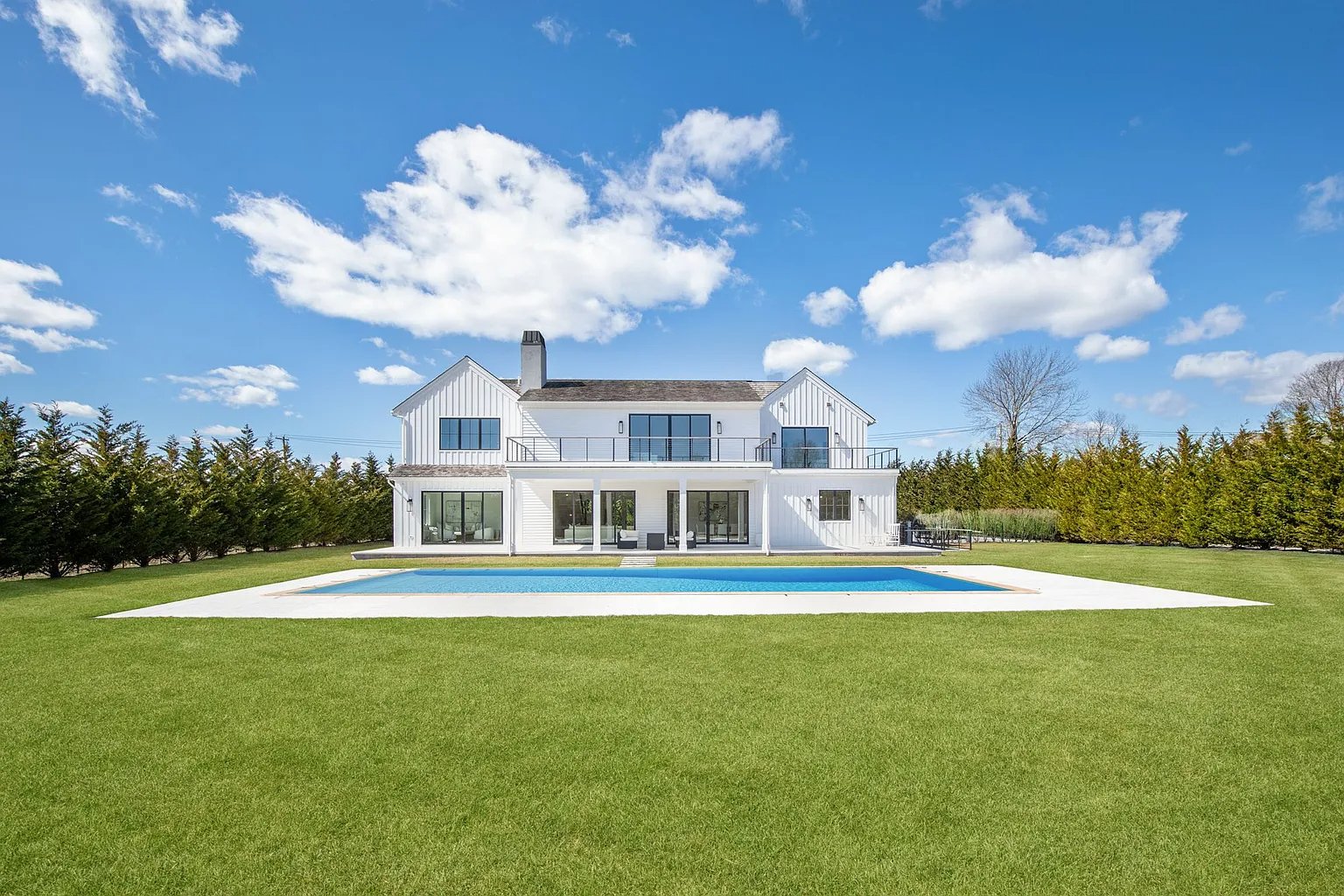 298 Montauk Hwy