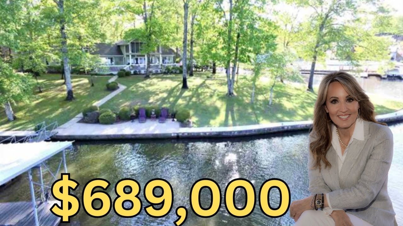 Let's take a tour of this AMAZING home on the banks of Lake Hamilton.