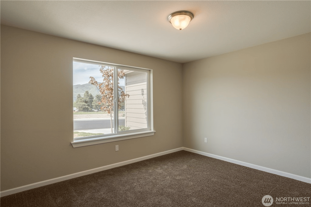 36 Manzanita Dr