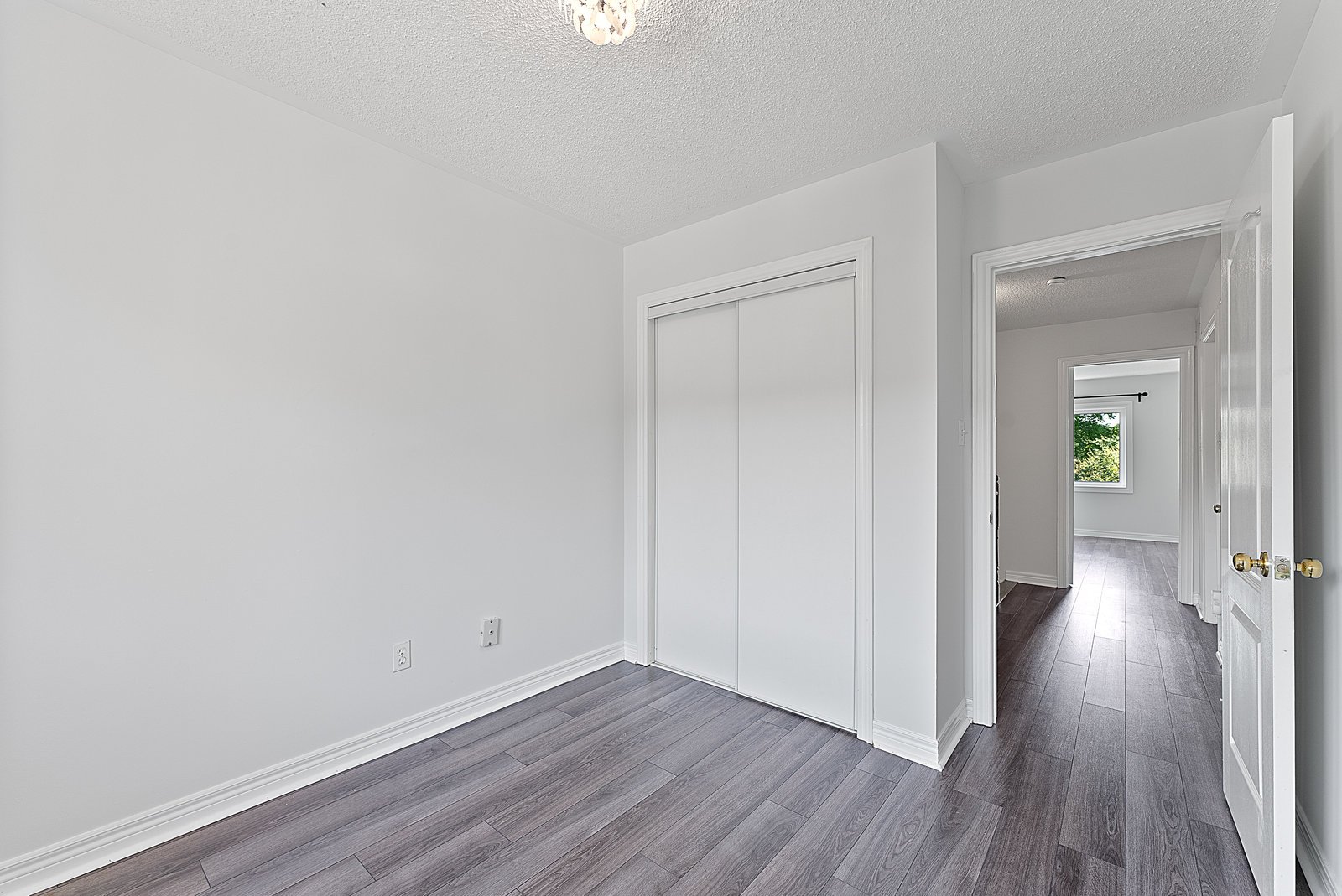 24 Hawtin Lane
