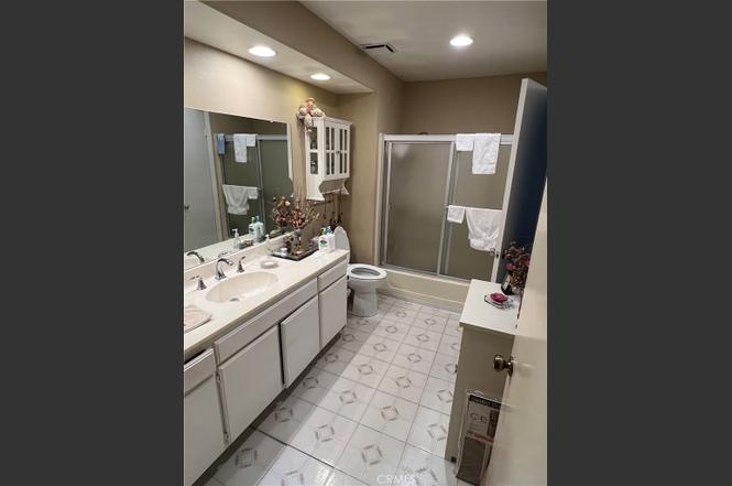 5084 Avocado Cir #20