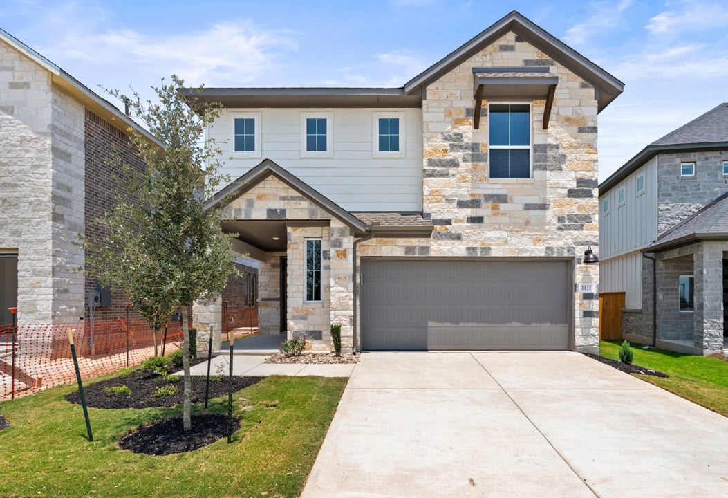 1137 North Roger Hanks Pkwy