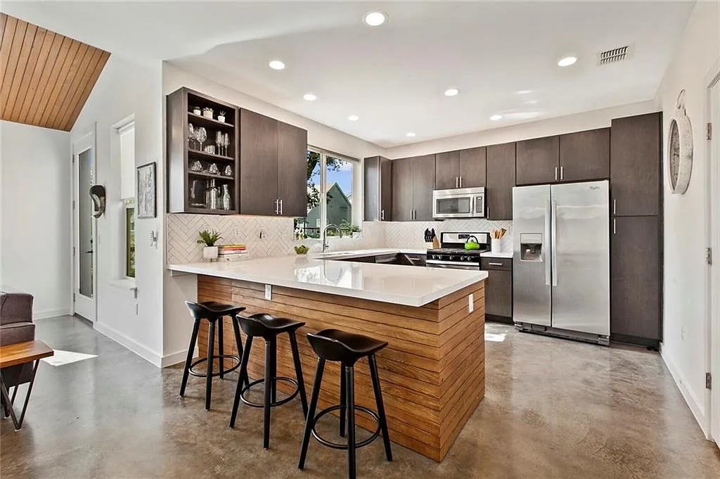 3001 Del Curto Rd #34