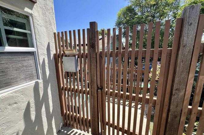 2371 Vancouver Avenue