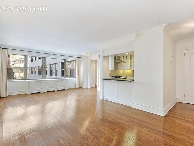 15 West 72nd St, #12V