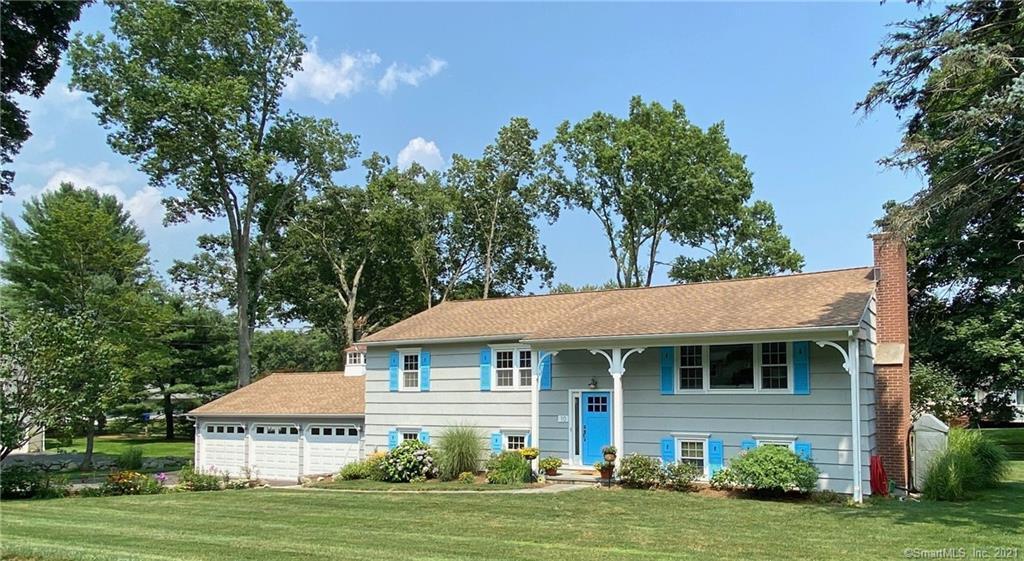 10 Cranbury Woods Rd