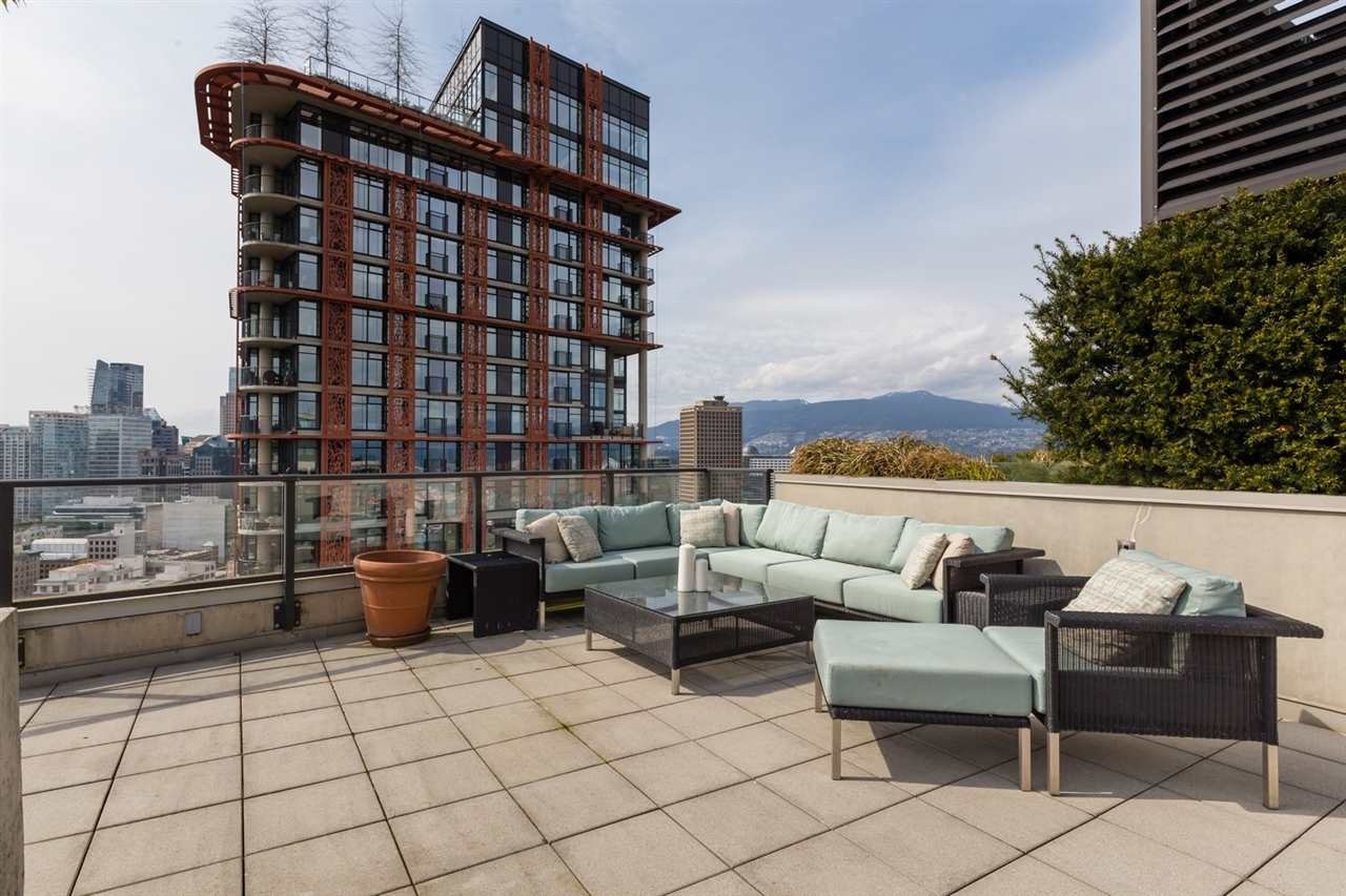 108 W Cordova St, PH3