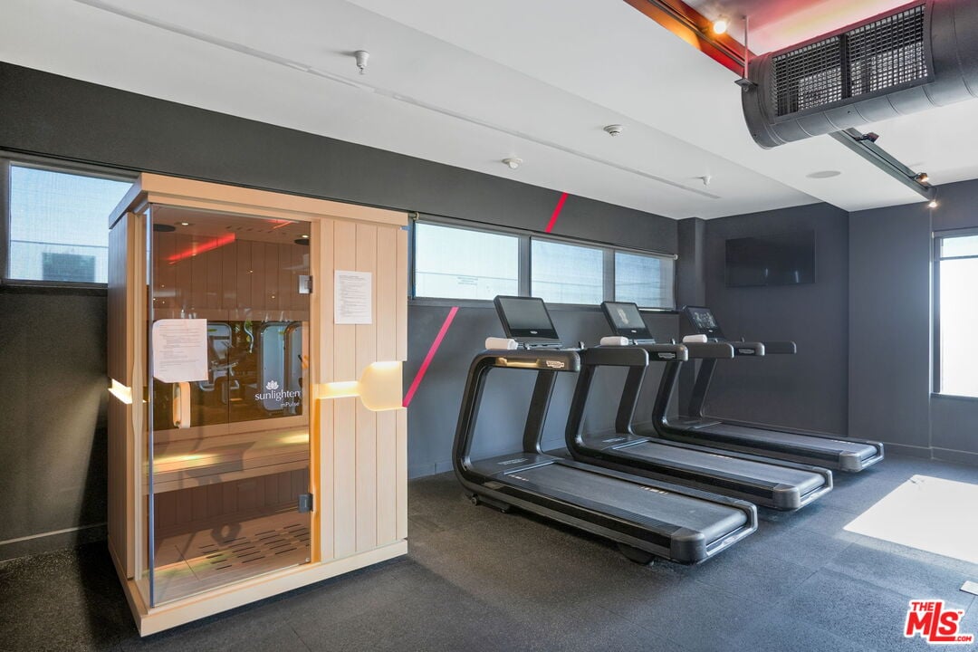 6250 Hollywood Blvd, #6F