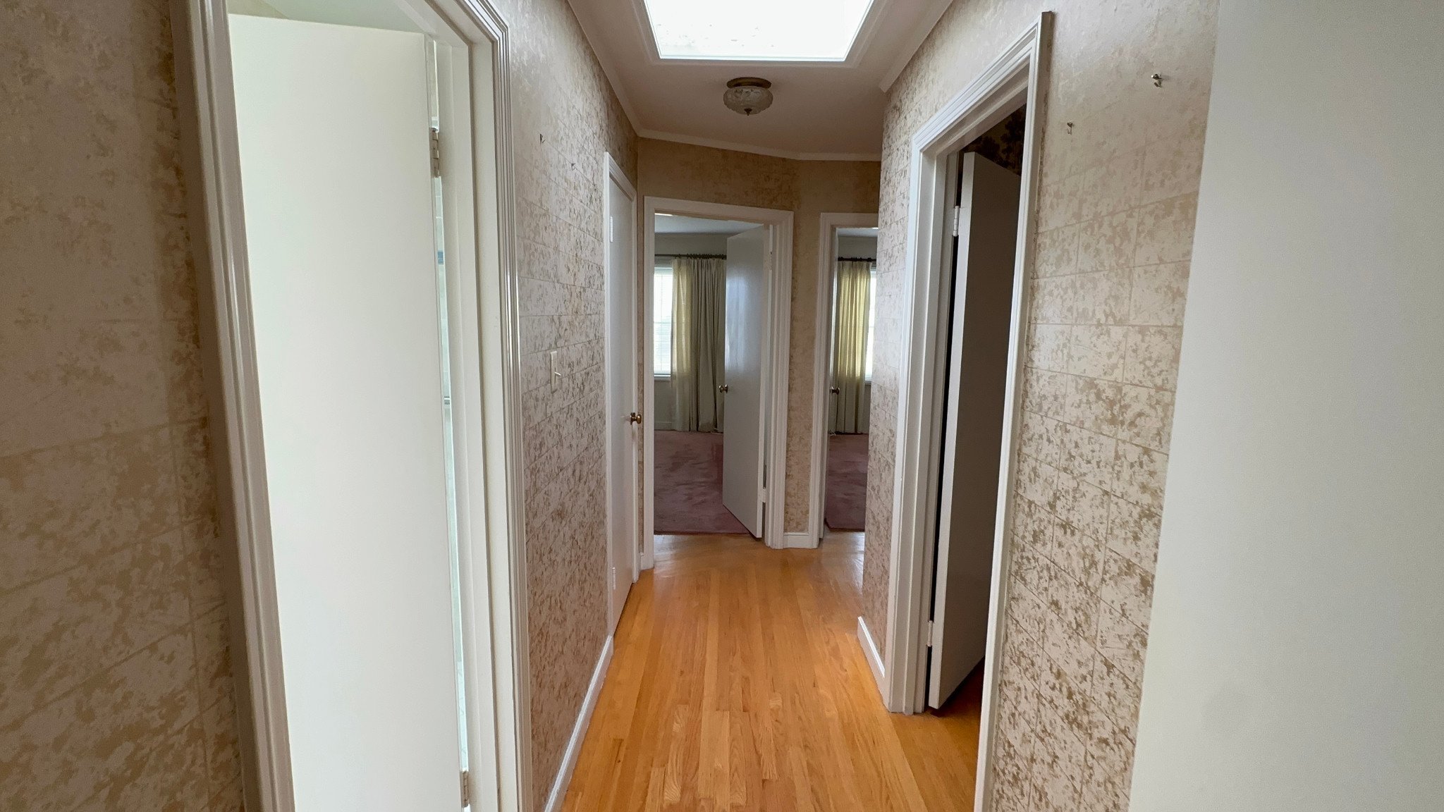 2483 37th Avenue · Photo 17