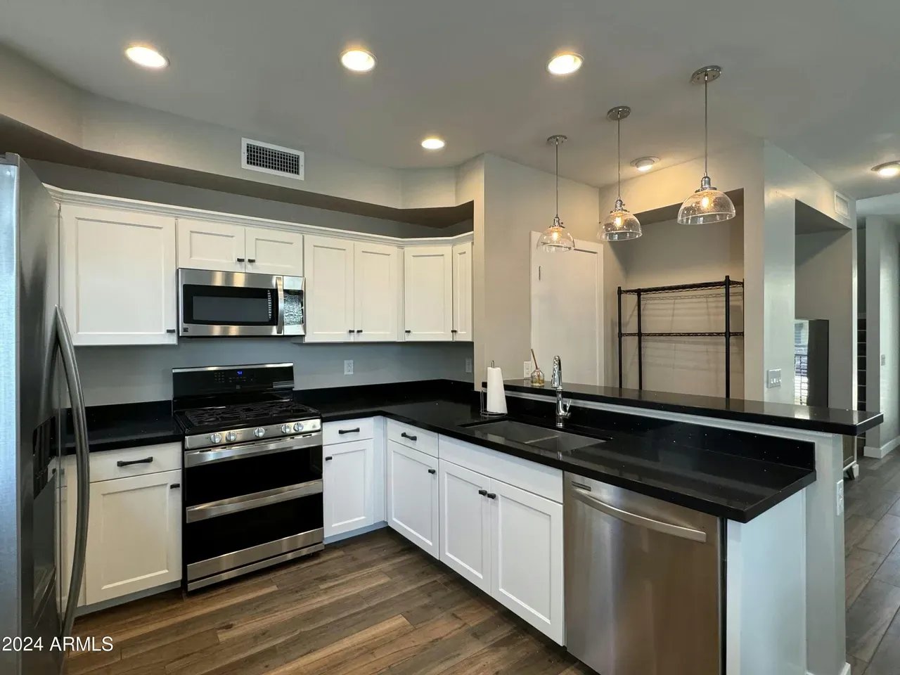 1106 E WEBER Dr #1016