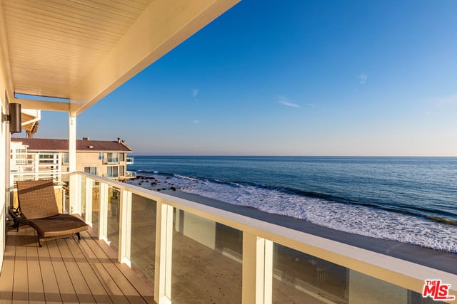 21250 Pacific Coast Hwy