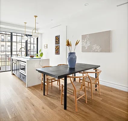 915 Jefferson Avenue